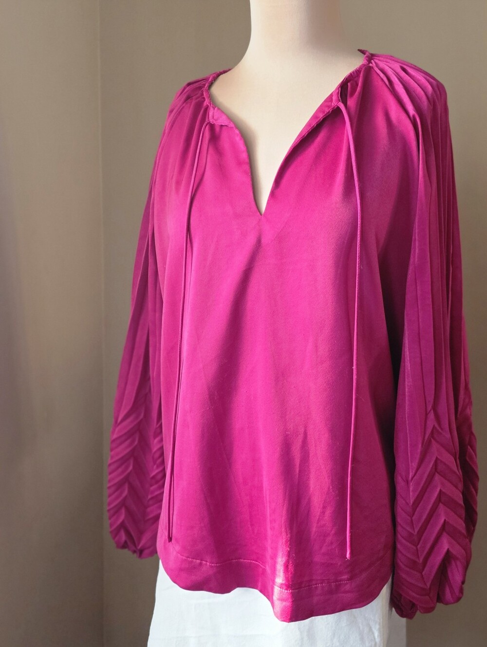 Umgee Magenta Pleated Sleeve Neck Tie Blouse V-Neck Boho Peasant Top Pink Small